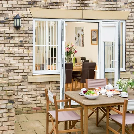 Holiday home Sunny Corner *